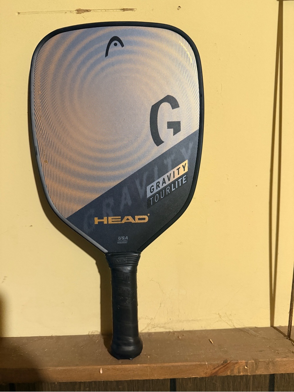 HEAD Gravity Tourlite Pickleball Paddle - Gray and Gold Accent